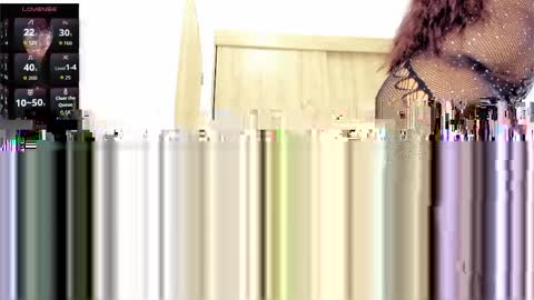 latinebonyts online show from May 4, 4:03 pm