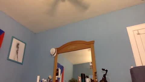 Chris online show from September 29, 7:08 pm