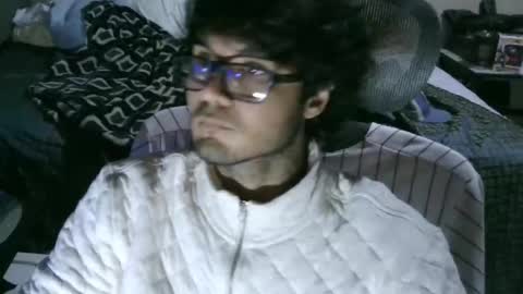 latinincognito online show from January 17, 8:30 am