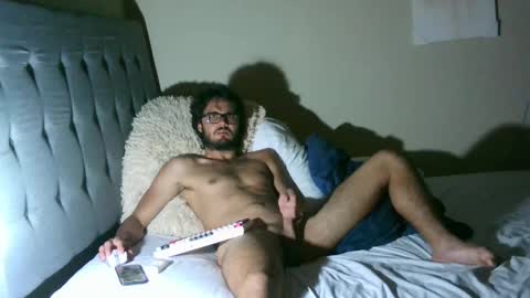 latinincognito online show from March 22, 5:00 am