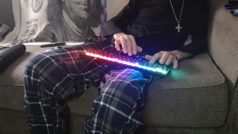 Snapshot of latinlover513 chatting on March 3, 9:48 pm latinlover513 online show from March 3, 9:48 pm