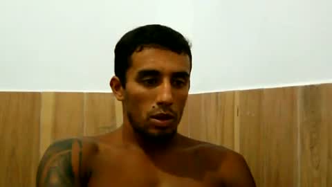 Snapshot of latinmarian chatting on March 9, 12:58 am latinmarian online show from March 9, 12:58 am