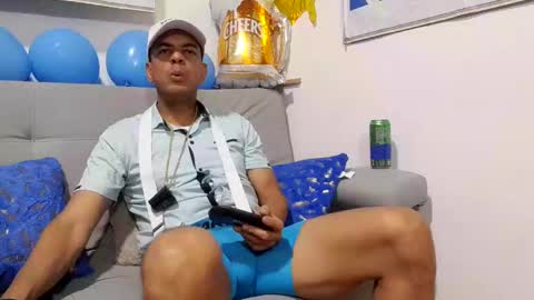 Snapshot of latinmartin254 chatting on September 23, 1:41 am latinmartin254 online show from September 23, 1:41 am
