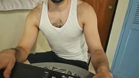 latino_369 online show from October 13, 7:08 am