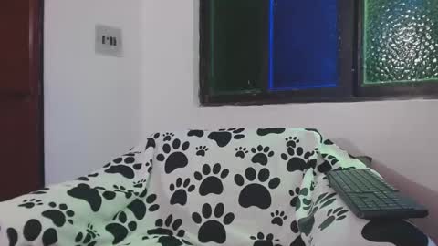 latino_lover_ online show from March 27, 7:03 am