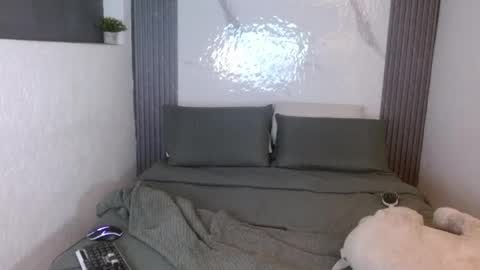 Snapshot of latinobsession_ chatting on May 24, 2:49 am Danna online show from May 24, 2:49 am