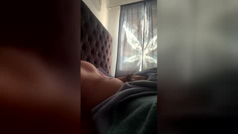 Snapshot of latinofum chatting on February 4, 3:18 pm latinofum online show from February 4, 3:18 pm