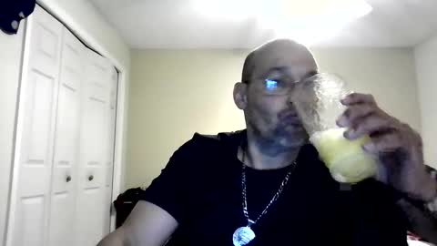 latinoinfla online show from May 2, 10:15 pm