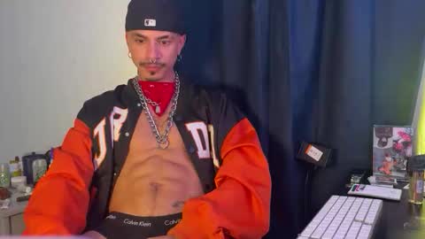 latinprincee online show from February 13, 2:02 pm