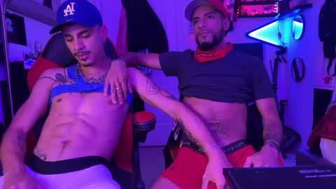 latinprincee online show from March 29, 5:18 am