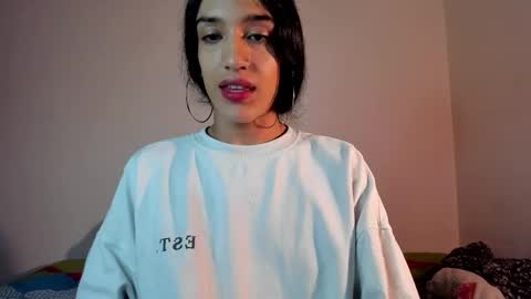 latinsecretfantasy online show from February 6, 10:04 am