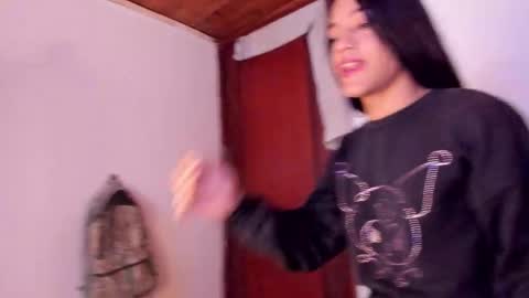 latinsecretfantasy online show from March 14, 6:02 pm