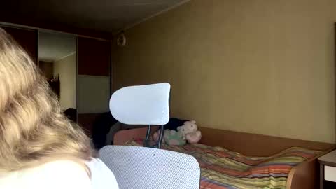 Snapshot of latoyiacuculich chatting on March 27, 8:26 am Agata online show from March 27, 8:26 am