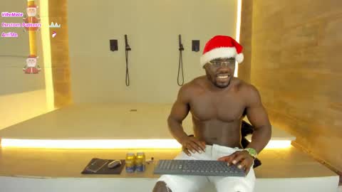 LEANDRO online show from December 21, 12:38 pm