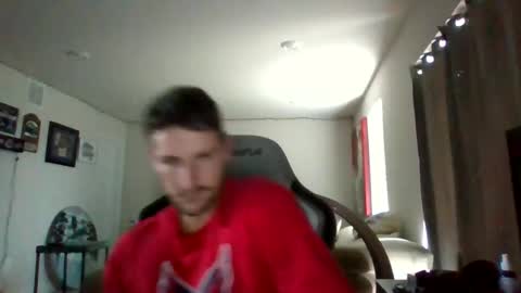 latvianhammer302 online show from November 4, 5:45 pm