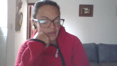 Laura online show from February 16, 1:18 pm