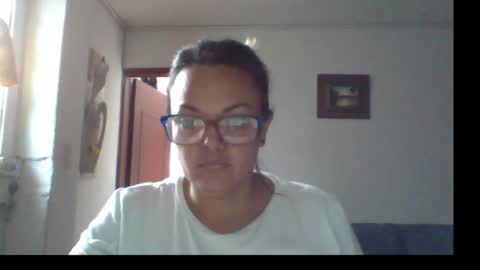 Laura online show from March 30, 8:10 pm