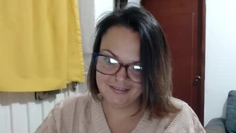 Laura online show from July 2, 11:11 pm