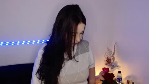 lau_24 online show from May 7, 7:58 am