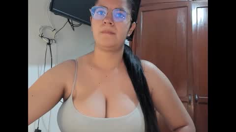 laudaniii online show from March 22, 2:04 am