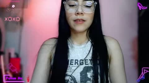 laujgray online show from October 14, 3:29 am