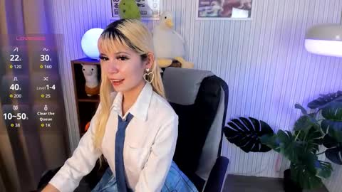 laukyubey1 online show from September 29, 7:51 pm