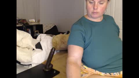 LauLauMa online show from September 22, 1:40 am