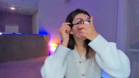 Laura online show from February 25, 6:45 am