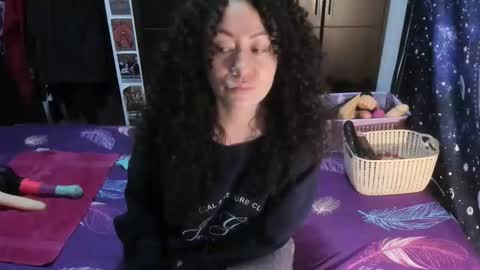 Snapshot of laura_anal_ chatting on November 25, 2:28 pm Wen online show from November 25, 2:28 pm