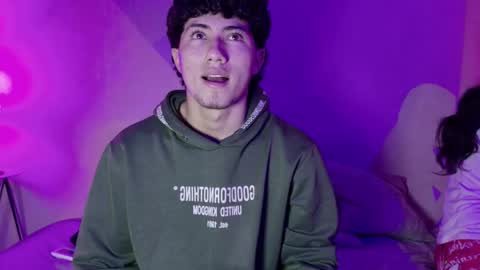 laura_and_kevin online show from September 19, 2:07 pm