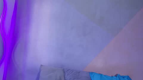 laura_and_kevin online show from September 28, 12:54 pm