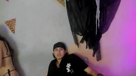 laura_and_kevin online show from November 14, 2:38 pm