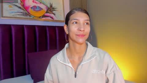 Laura online show from March 1, 12:29 pm