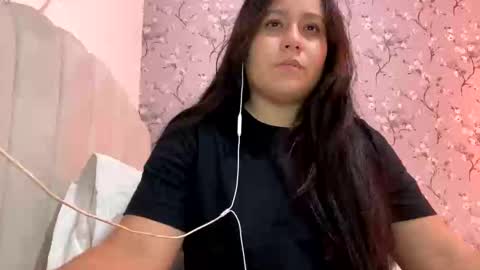 laura online show from December 28, 5:02 am