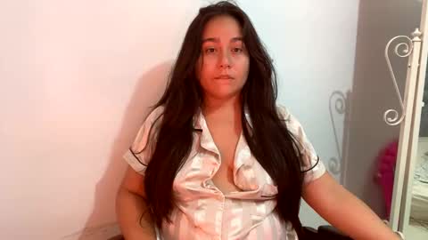 laura online show from September 19, 11:49 pm
