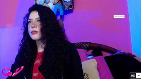 Snapshot of laura_fountain_ chatting on October 16, 11:39 pm weedcam Curly Laura OF online show from October 16, 11:39 pm
