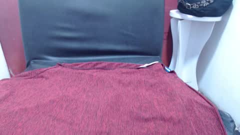 Snapshot of laura_hotyy chatting on October 28, 11:36 am Laura online show from October 28, 11:36 am