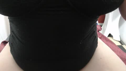 Snapshot of laura_hotyy chatting on November 10, 4:44 am Laura online show from November 10, 4:44 am