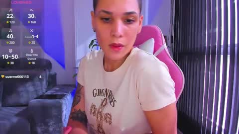 Laura Rose online show from December 24, 1:50 pm