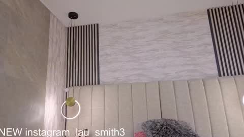 laura online show from February 11, 11:48 am