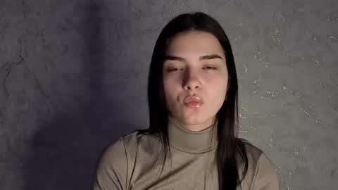 Laura online show from January 19, 12:20 pm