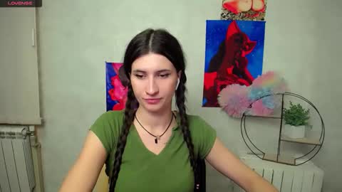 Snapshot of lauradre_ chatting on November 30, 12:20 pm Laura online show from November 30, 12:20 pm