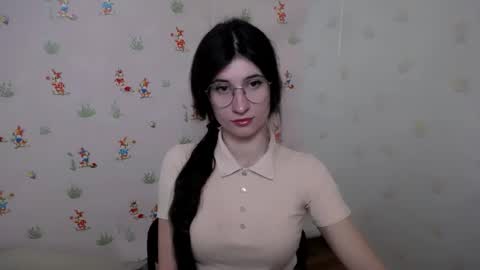 Laura online show from February 23, 8:01 am