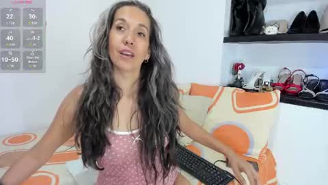 Laura online show from July 22, 2:58 am