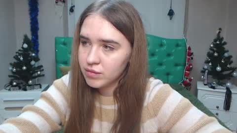 LauraHlot online show from December 26, 4:32 am