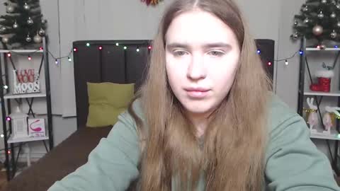 LauraHlot online show from December 26, 10:31 pm