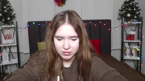 LauraHlot online show from December 29, 10:03 pm