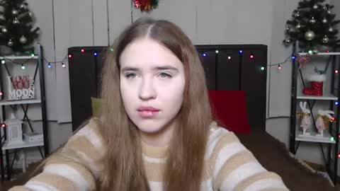 LauraHlot online show from December 30, 7:21 pm