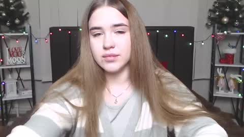 LauraHlot online show from January 9, 7:08 pm