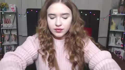 LauraHlot online show from January 20, 7:35 pm